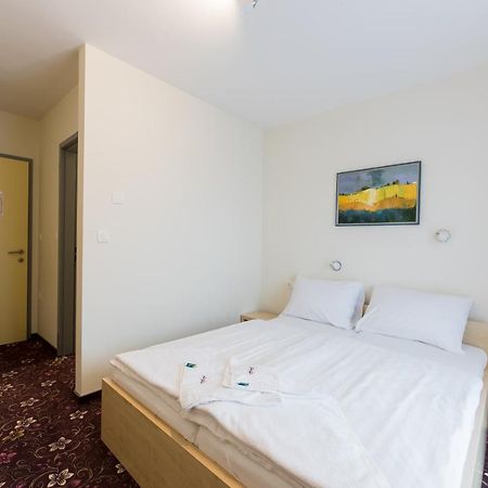 Hotel Jakec Trije Kralji Na Pohorju Zgornja Loznica 외부 사진