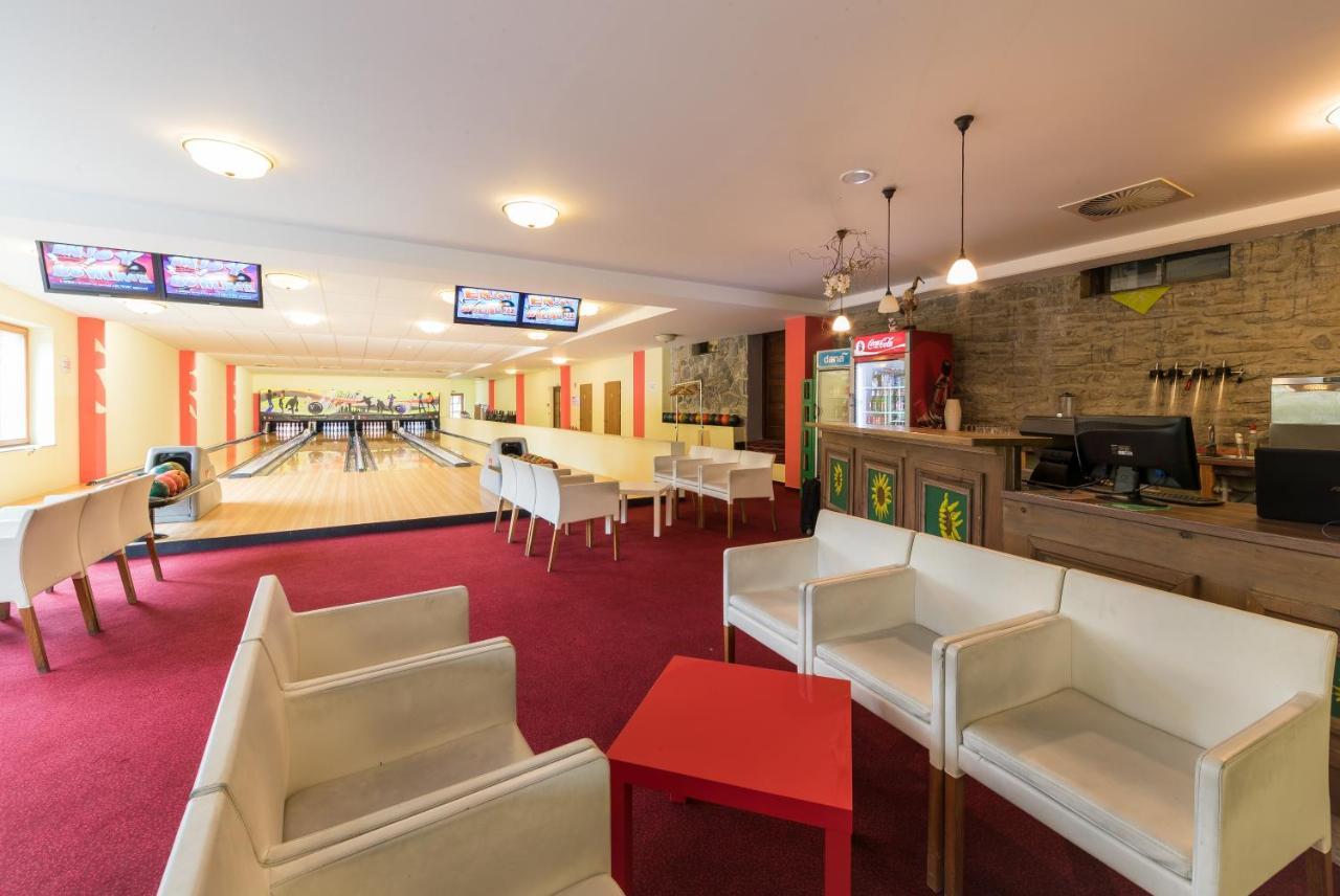 Hotel Jakec Trije Kralji Na Pohorju Zgornja Loznica 외부 사진