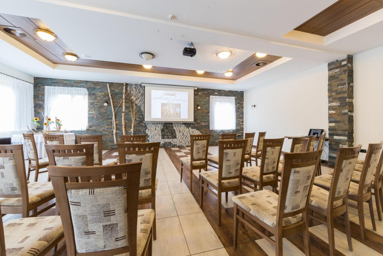 Hotel Jakec Trije Kralji Na Pohorju Zgornja Loznica 외부 사진