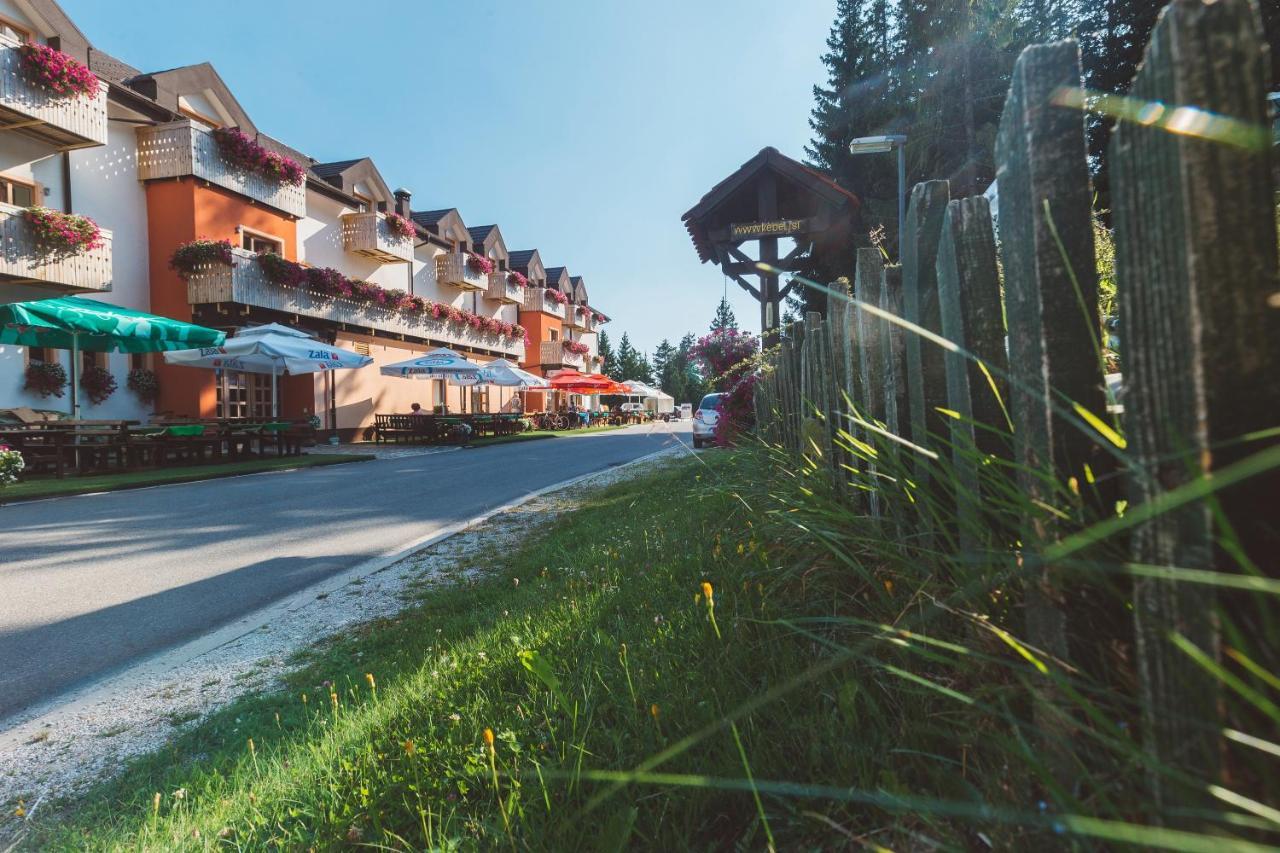 Hotel Jakec Trije Kralji Na Pohorju Zgornja Loznica 외부 사진